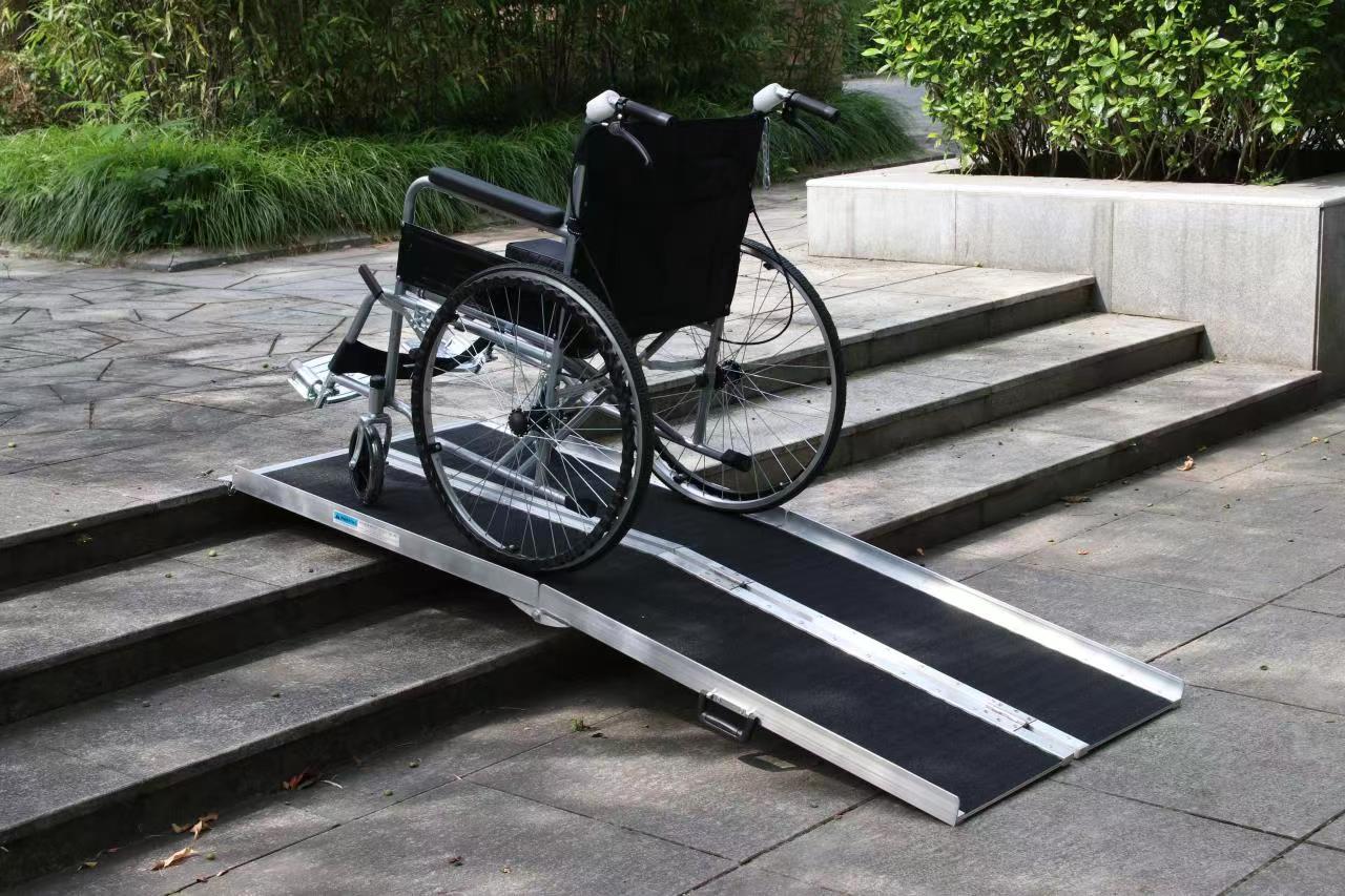 Rampa para silla de ruedas de aluminio 21013 Multi-Flod